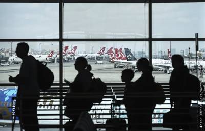 У россиян начались проблемы с возвращением рейсами со стыковкой в Стамбуле - interfax.ru - Россия - Москва - Турция - Стамбул - Тбилиси