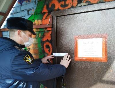 В Ижме кафе-бар закрыли на 15 суток за танцы в пандемию - komiinform.ru - Россия - республика Коми