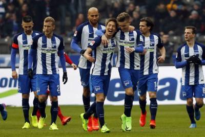 Немецкая "Герта" всей командой ушла на карантин - sport.ru