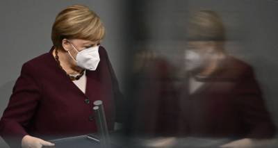Ангела Меркель - Меркель жестко освистали за введение комендантского часа в Германии - видео - ru.armeniasputnik.am - Армения