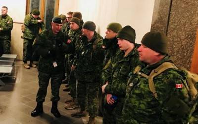 Канада остановила миссию военных инструкторов в Украине - korrespondent.net - Канада