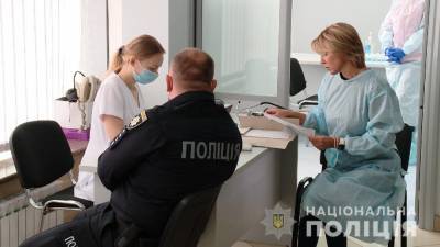 Арсен Аваков - В Украине стартовала вакцинация сотрудников системы органов МВД - vchaspik.ua - Украина