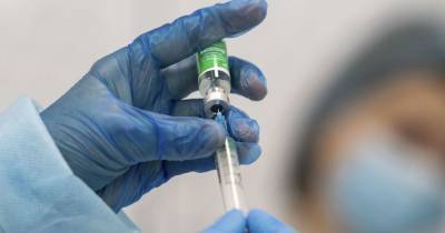 В Канаде зафиксировали второй случай образования тромбов после вакцинации Covishield - tsn.ua - Канада - county Oxford