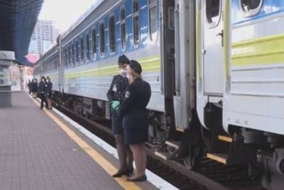 В "Укрзалізниці" оновили розклад на Великдень та травневі свята: куди запустять потяги - ukrainianwall.com - Украина