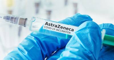 В Великобритании зафиксировали 30 случаев образования тромбов у привитых препаратом AstraZeneca - focus.ua - Англия