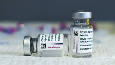 В Британии сообщили о 30 случаях тромбоза после прививки вакциной AstraZeneca - news-front.info - Англия