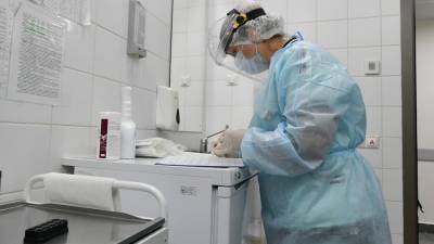 Анастасия Ракова - Александр Гинцбург - Гинцбург сообщил о начале доклинических испытаний назальной вакцины от COVID-19 - m24.ru - Россия