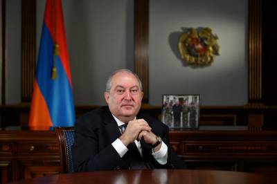 Армен Саркисян - У армянского президента нашли британский паспорт - vesti.uz - Армения