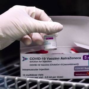 В Великобритании на 18 млн прививок AstraZeneca выявили 30 случаев тромбоза - reporter-ua.com - Англия