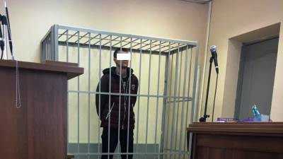 Вячеслав Попов - Первоуралец, зарезавший жену возле суда, получил 17 лет строгача - newdaynews.ru - Первоуральск