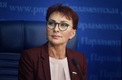 Татьяна Кусайко - Кусайко заявила о необходимости мер поддержки сельских фармацевтов - pnp.ru