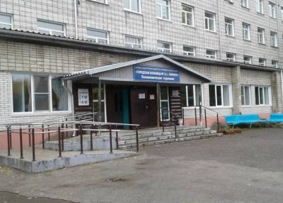 Вместо гепатита и дифтерии: жителя Барнаула по ошибке привили от коронавируса - province.ru - Алтайский край - Барнаул