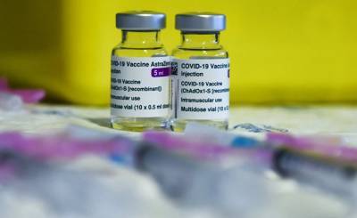 Bloomberg (США): первой в «погоню» за невостребованными в Европе вакцинами «АстраЗенека» устремляется Украина - inosmi.ru - Украина - Евросоюз
