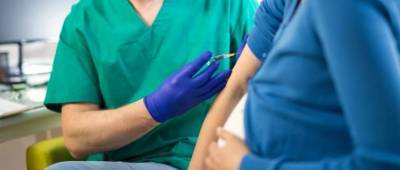 В Австрии зафиксировали 74 смертельных исхода после вакцинации от COVID-19 - runews24.ru - Австрия