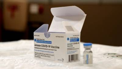 Еврокомиссия приветствовала заявление EMA о вакцине Johnson & Johnson - russian.rt.com - Евросоюз - деревня Ляйен
