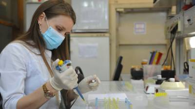 Российские ученые планируют зарегистрировать назальную вакцину от COVID-19 - polit.info