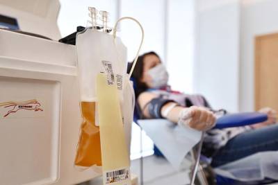 Москвичи приняли участие в исследовании плазмы крови от вакцинированных доноров - vm.ru