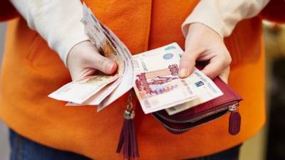 Владимир Путин - Какие пособия поручил выплачивать Владимир Путин? - 5-tv.ru - Россия