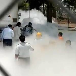 Индия - В Индии 24 пациента с коронавирусом задохнулись из-за утечки кислорода - reporter-ua.com - штат Махараштра - India - Нашик
