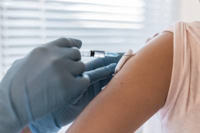 В США подтверждены два случая заражения COVID-19 после вакцинации - news.bigmir.net