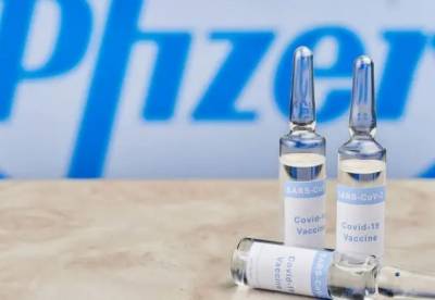 В Польше и Мексике обнаружили поддельную вакцину Pfizer - facenews.ua - Украина - Польша - Мексика