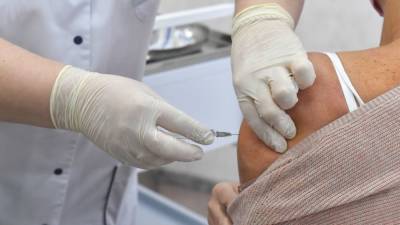Более 60 человек скончались после вакцинации от COVID-19 в Швейцарии - inforeactor.ru - Швейцария