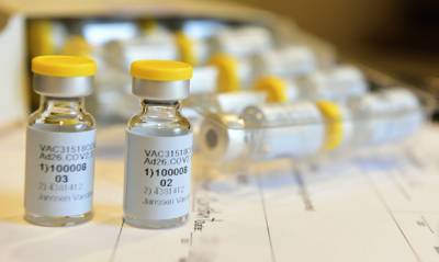 Жительница США скончалась в результате образования тромбов после вакцинации препаратом Johnson & Johnson - og.ru
