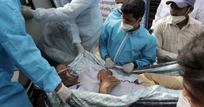 Индия - В индийской больнице для зараженных коронавирусом вспыхнул пожар, погибли 13 пациентов: фото - tsn.ua - Мумбаи - штат Махараштра - India