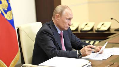 Владимир Путин - Путин проводит совещание по ситуации с COVID-19 - russian.rt.com - Россия