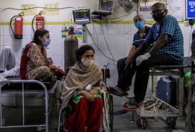 Индия - «Каждые четыре минуты от COVID-19 умирает один человек»: что происходит в Индии. ФОТОРЕПОРТАЖ - enovosty.com - Дели