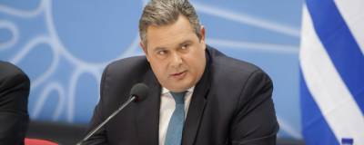 Бывший министр обороны Греции привился «Спутником V» - runews24.ru - Сербия - Греция