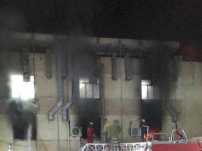 Ибн Аль-Хатиб - Взрыв и пожар в COVID-больнице в Багдаде унесли жизни 21 человека - unn.com.ua - Киев - Ирак - Багдад - Baghdad