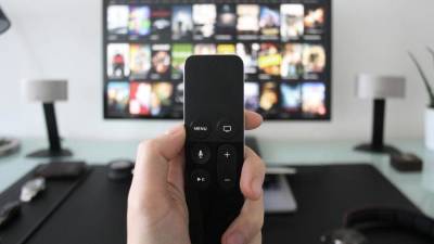 Онлайна и зрелищ: AppleTV+ и HBO Max договариваются о создании сериалов в РФ - smartmoney.one - Россия
