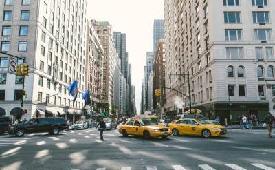 В Нью-Йорке наименьшее число зараженных за последние пол года и мира - cursorinfo.co.il - Сша - New York - Нью-Йорк - штат Нью-Йорк - Нью-Йорк