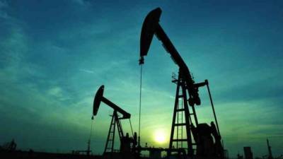 Сомнения в восстановлении спроса на нефть способствуют падению цен - nation-news.ru