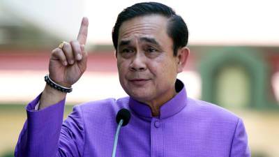 Прают Чан-Оча - Асвин Кванмуанг - Тайского премьера оштрафовали за отсутствие маски - vesti.ru - Таиланд - Бангкок