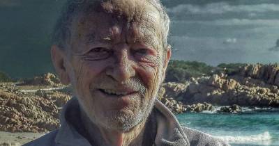 Итальянский "Робинзон" покинет остров, на котором прожил более 30 лет: причина - tsn.ua - Италия