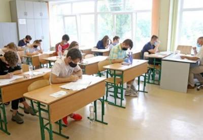 Одесса перешла в "желтую" зону: школьники вернутся за парты - facenews.ua - Украина - Одесса