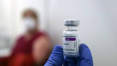 Джон Байден - Энди Славитт - США намерены передать другим странам 60 млн доз вакцины AstraZeneca - russian.rt.com