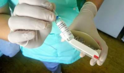 Личный опыт: как омская журналистка перенесла вакцинацию «ЭпиВакКороной» - newizv.ru