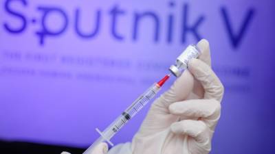 Стало известно, могут ли жители РФ получить отпуск после вакцинации от COVID-19 - inforeactor.ru - Россия