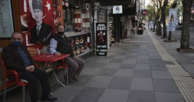 Локдаун в Турции: как реагируют турки на новые ограничения и что ждет путешественников - tsn.ua - Турция