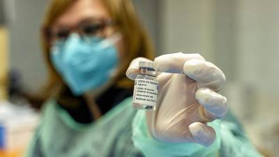 Более тысячи украинцев пострадали из-за вакцины AstraZeneca - iz.ru - Израиль