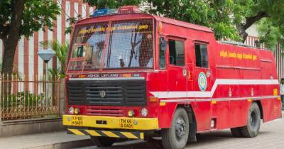 Индия - Четыре пациента погибли при пожаре в больнице в Индии - ren.tv