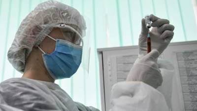 В Казахстане от коронавируса вакцинировались более 1 млн человек - russian.rt.com - Казахстан