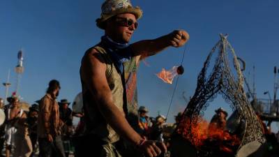 Организаторы не будут проводить фестиваль Burning Man из-за ситуации с COVID-19 - gazeta.ru - штат Невада - city Rock