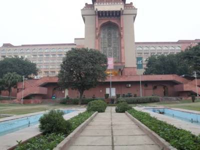 Индия - В Индии пятизвездочный отель Ashoka решили превратить в госпиталь для судей, больных COVID-19 - gordonua.com - Дели