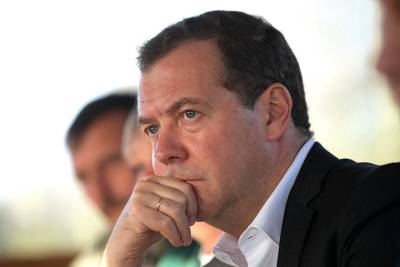 Дмитрий Медведев - «Нормальная часть общества»: Медведев рассказал о своем отношении к оппозиции - vm.ru - Россия
