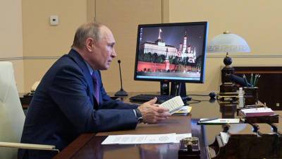 Владимир Путин - «Быстро очень отреагировали»: Путин отметил преимущество российской системы здравоохранения в ситуации с пандемией - russian.rt.com