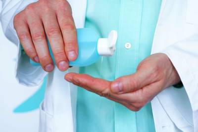 Медики: Дезинфицирующие средства для рук могут быть причиной роста желудочных заболеваний - actualnews.org